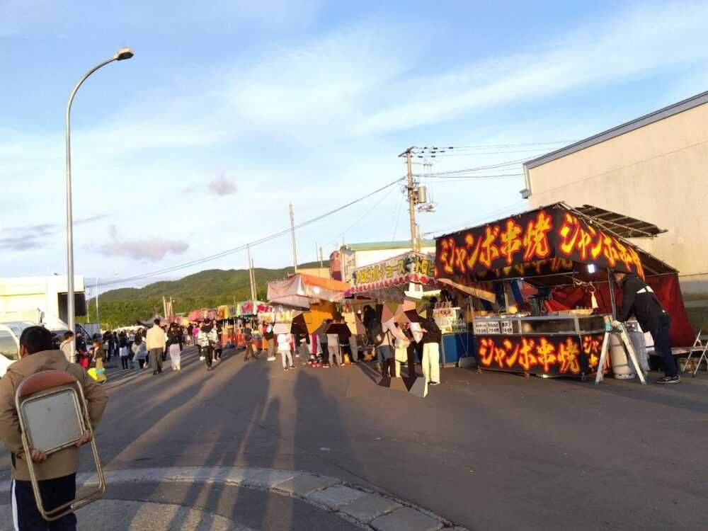 ひろめ祭りの花火大会や出店の混雑状況